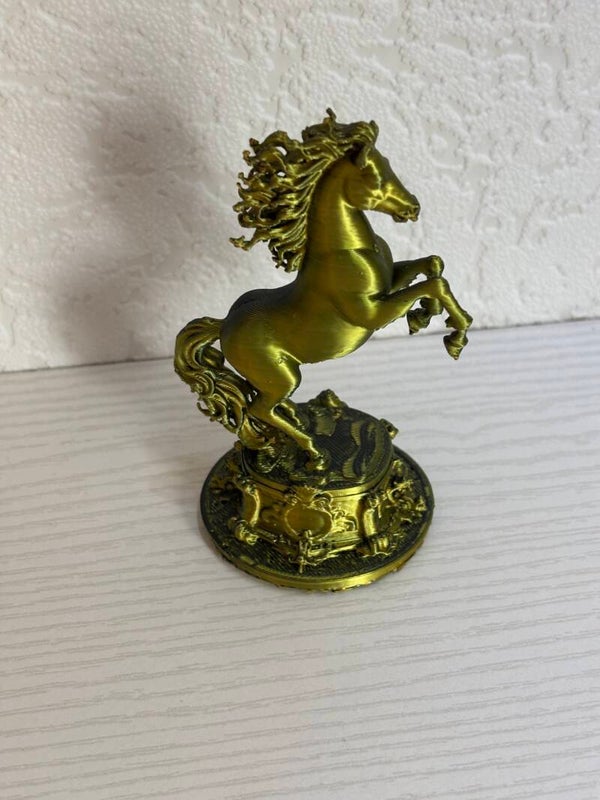 Steigend paard
