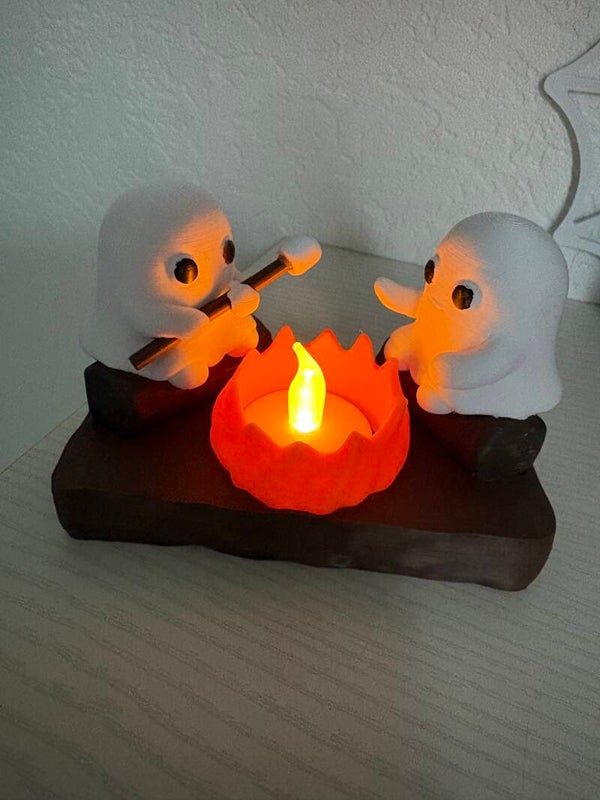 Spookjes bij kampvuur