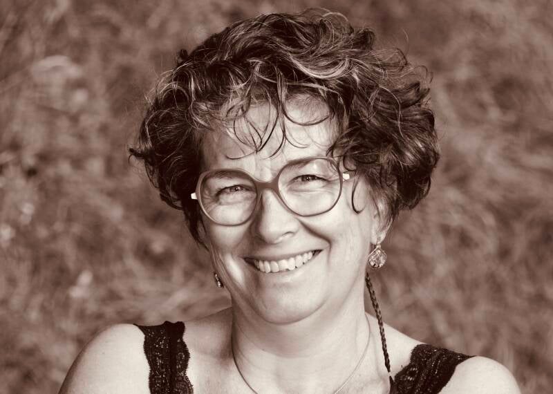 Photo portrait de Marie-Christine Butikofer, thérapeute humaniste à Voiron et Coublevie - août 2025