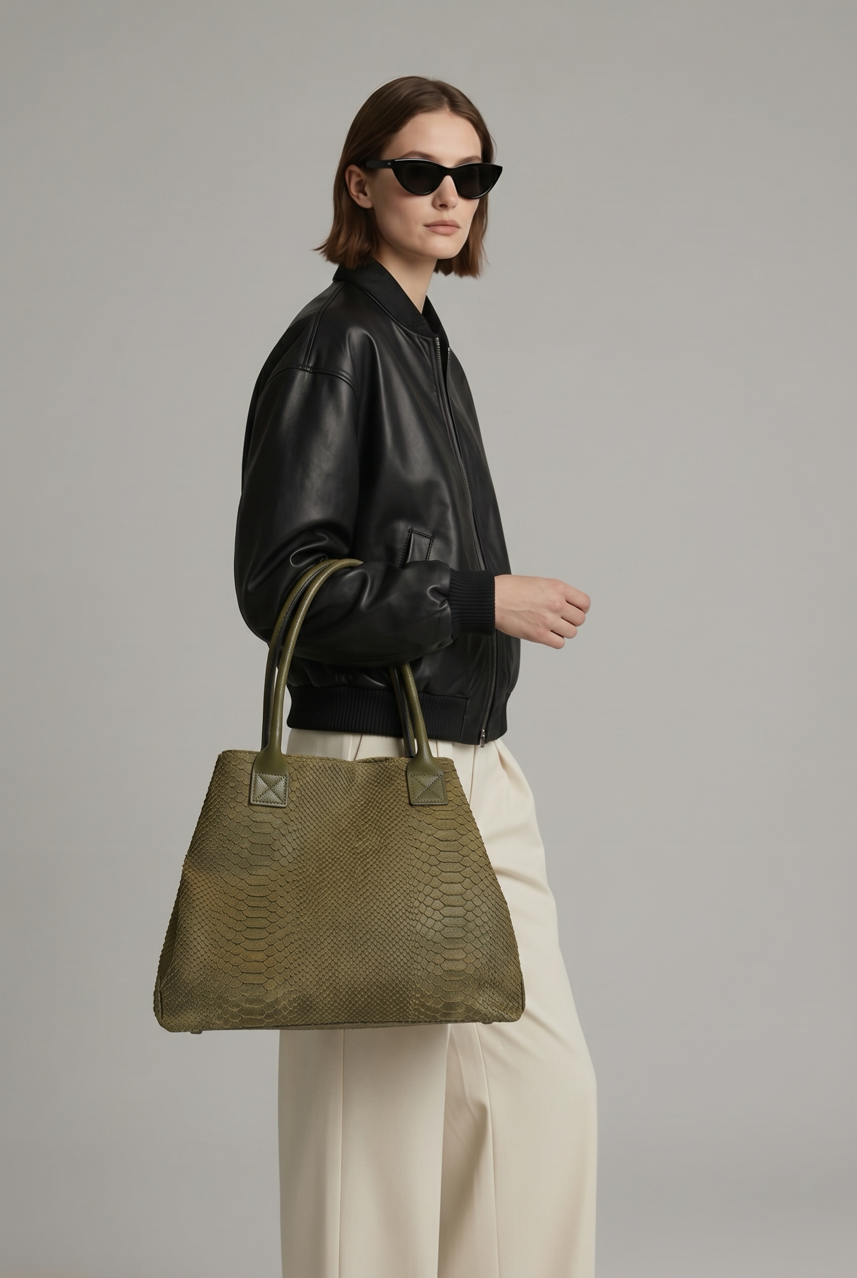 LOLA Leren Tas Olijf groen
