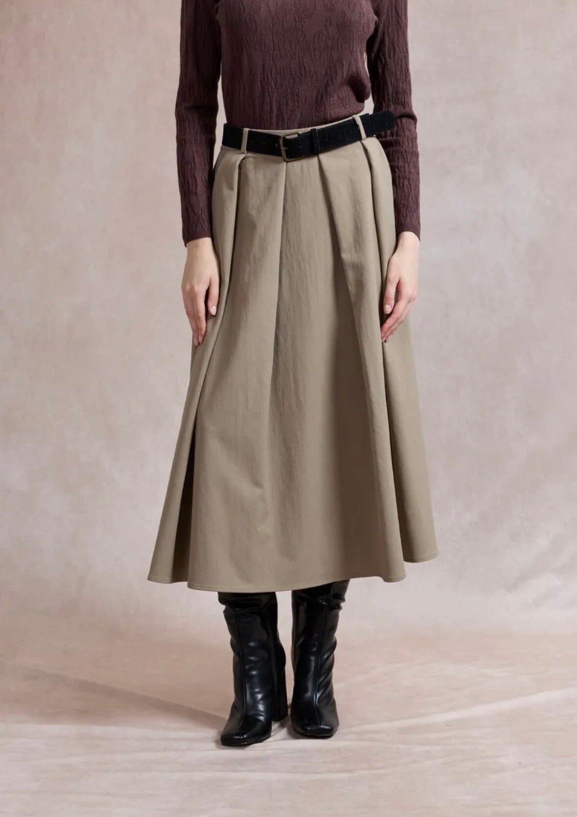 ROK BEIGE