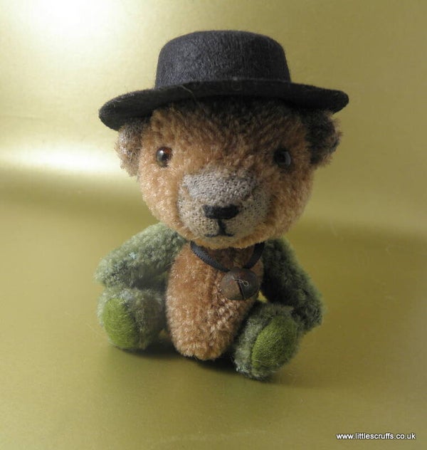 Arty, made from antique mohair NEW
