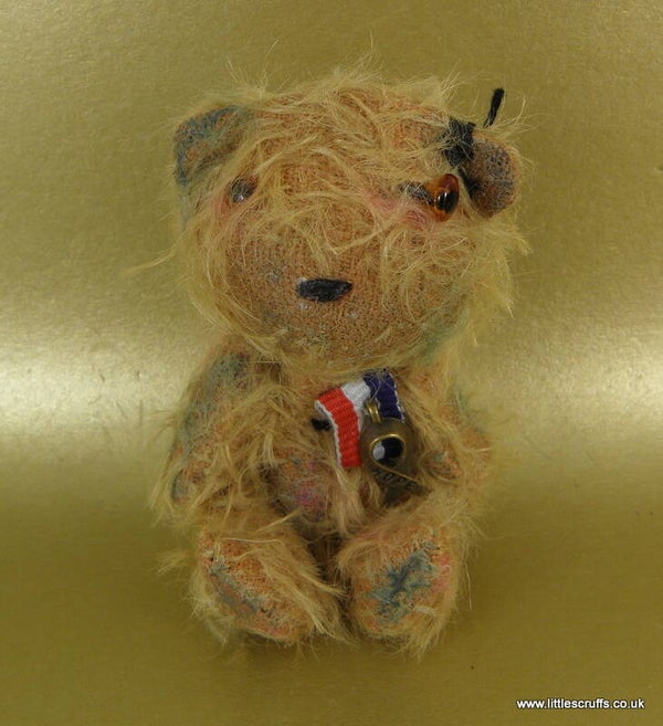 Soldier Bear Oswald Swift Flower