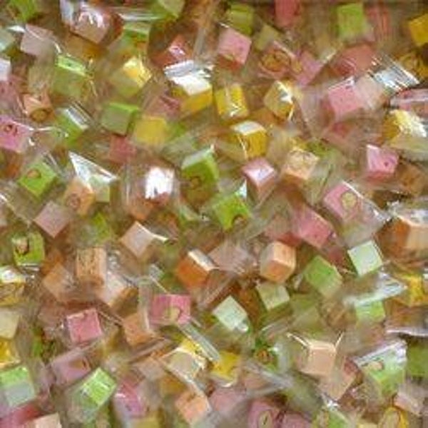 Mini cubes nougat colorés 10 Pcs