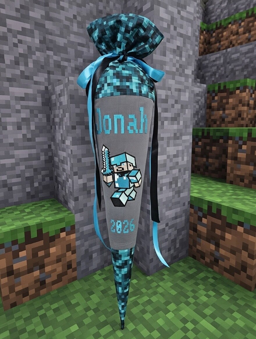 Schultüte Minecraft Steve mit Schwert