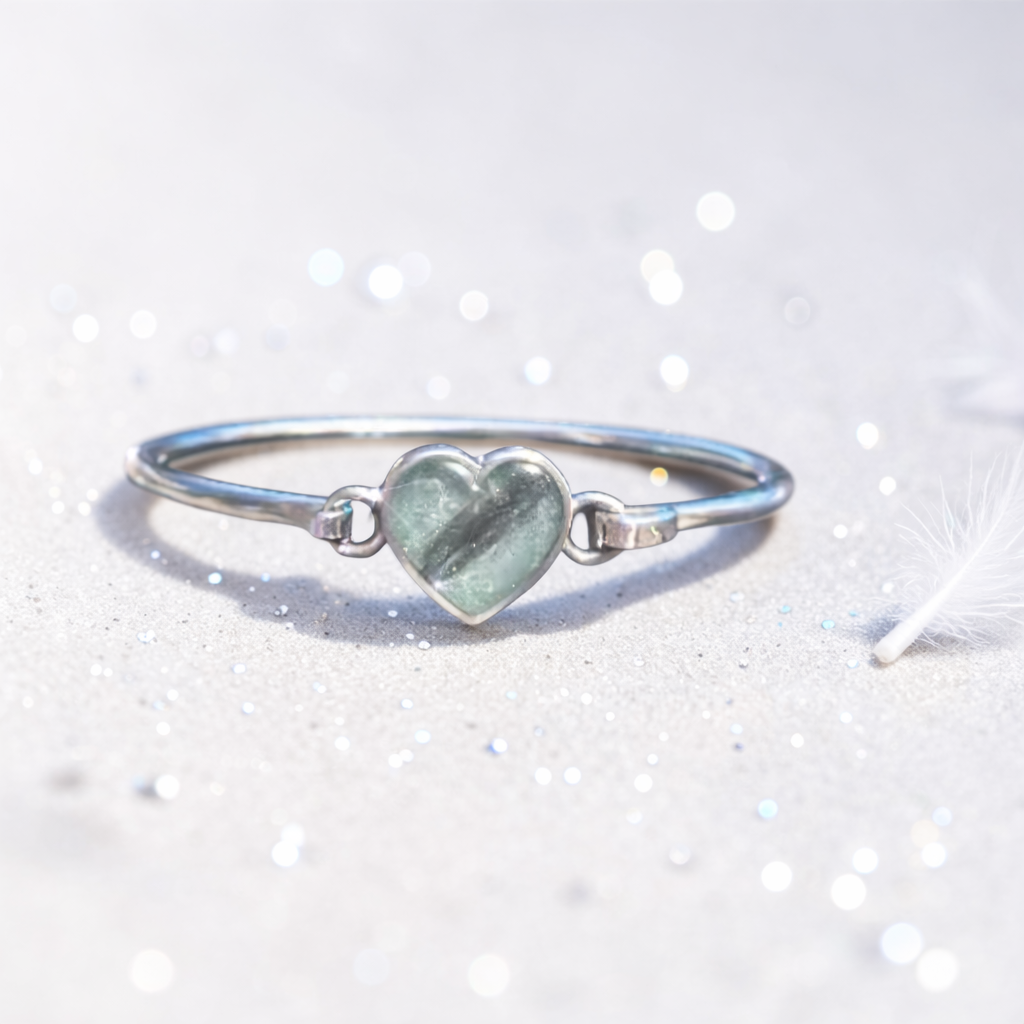 Heart Memorial Bangle