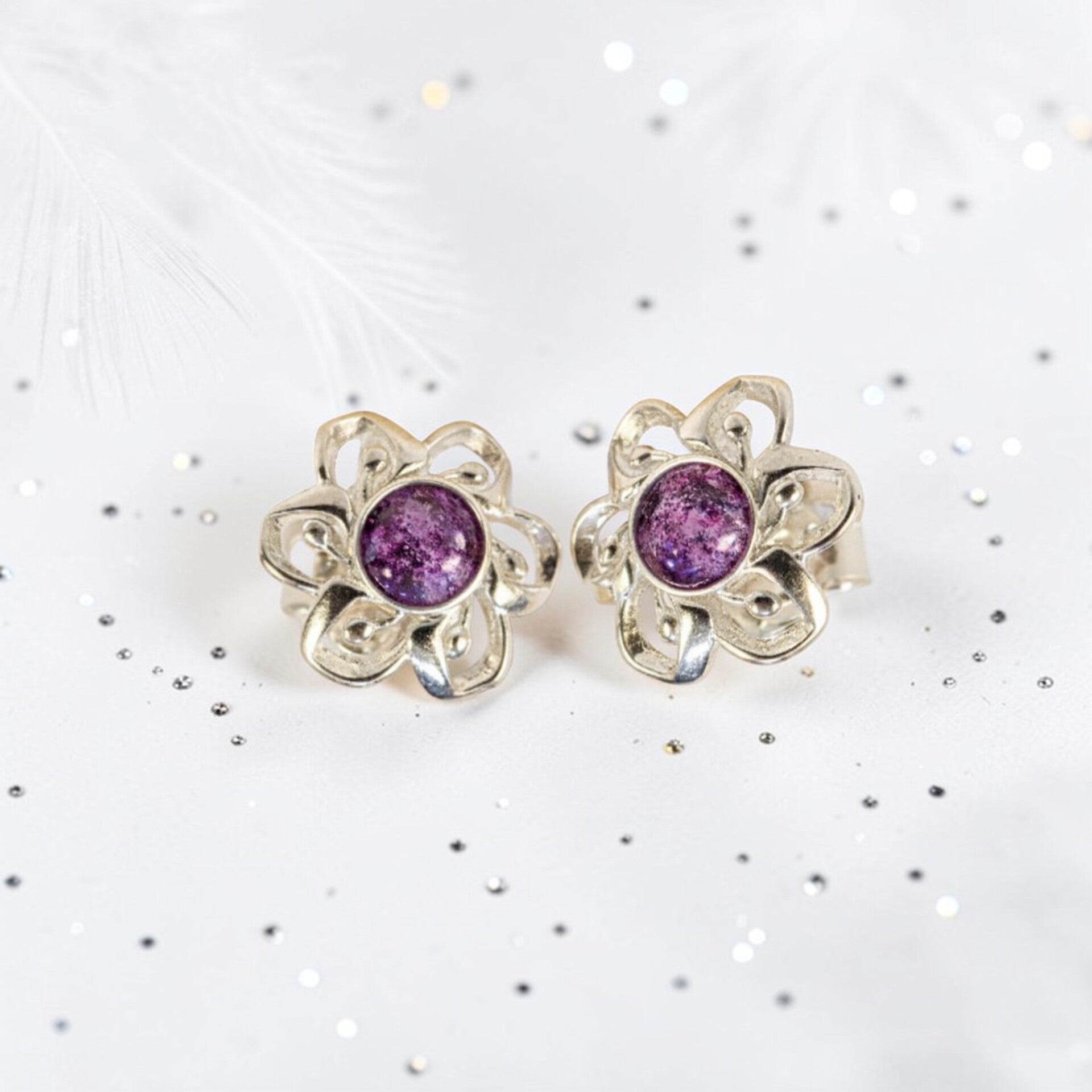 Flower Frill Memorial Stud Earrings