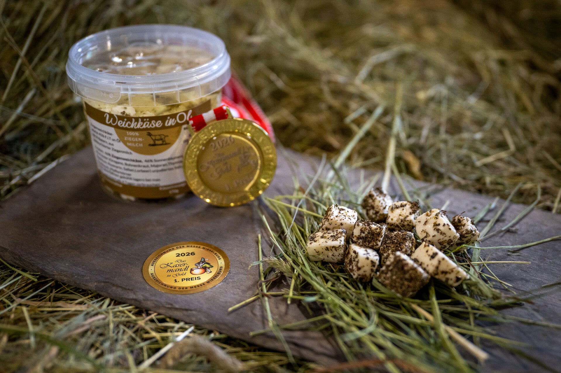 Weichkäse in Öl / Kräuter
