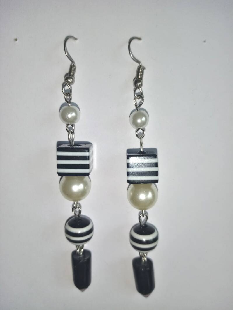 boucles-d-oreilles-crayons-ray-s-black-and-white-standard-zgrry7.jpg