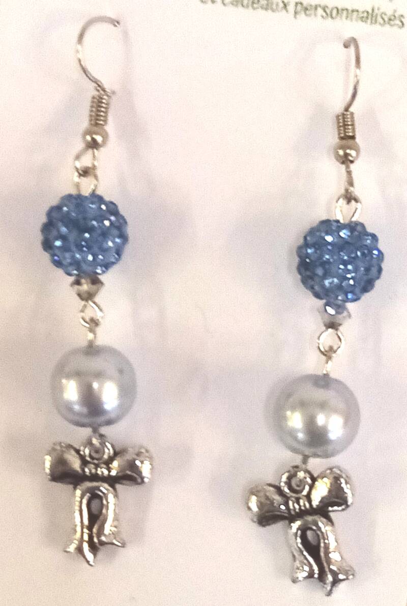 boucles-d-oreilles-ruban-bleu-strass-standard-p7c22b.jpg