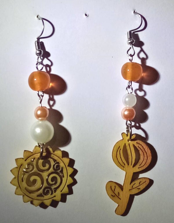Boucles d'oreilles Soleil et fleur en bois