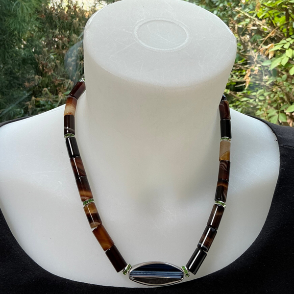 Ketting bruine langwerpige kraal