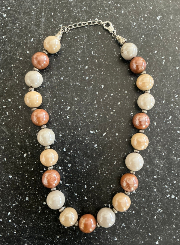 Ketting bruin beige kralen