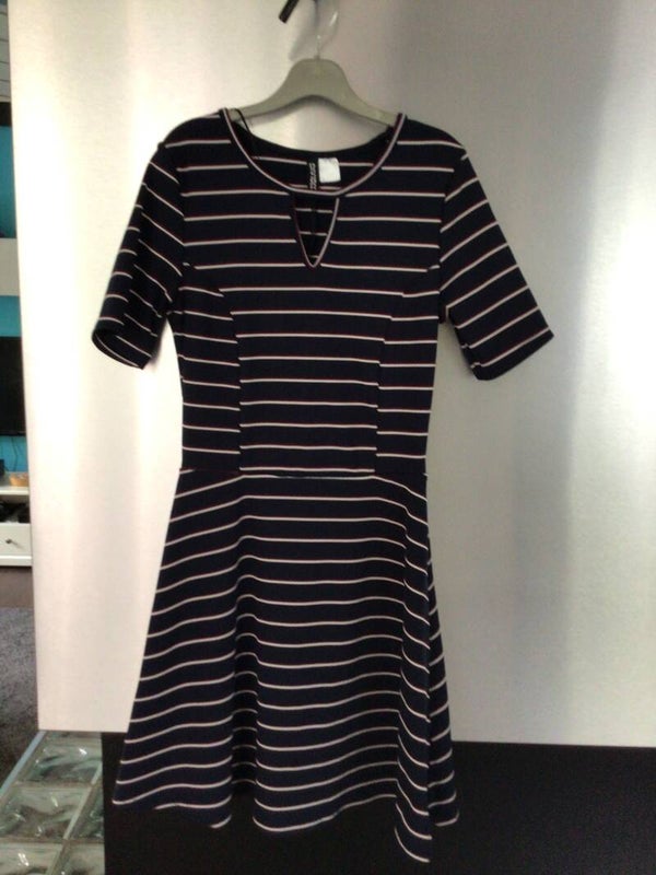 Jurk donkerblauw met strepen