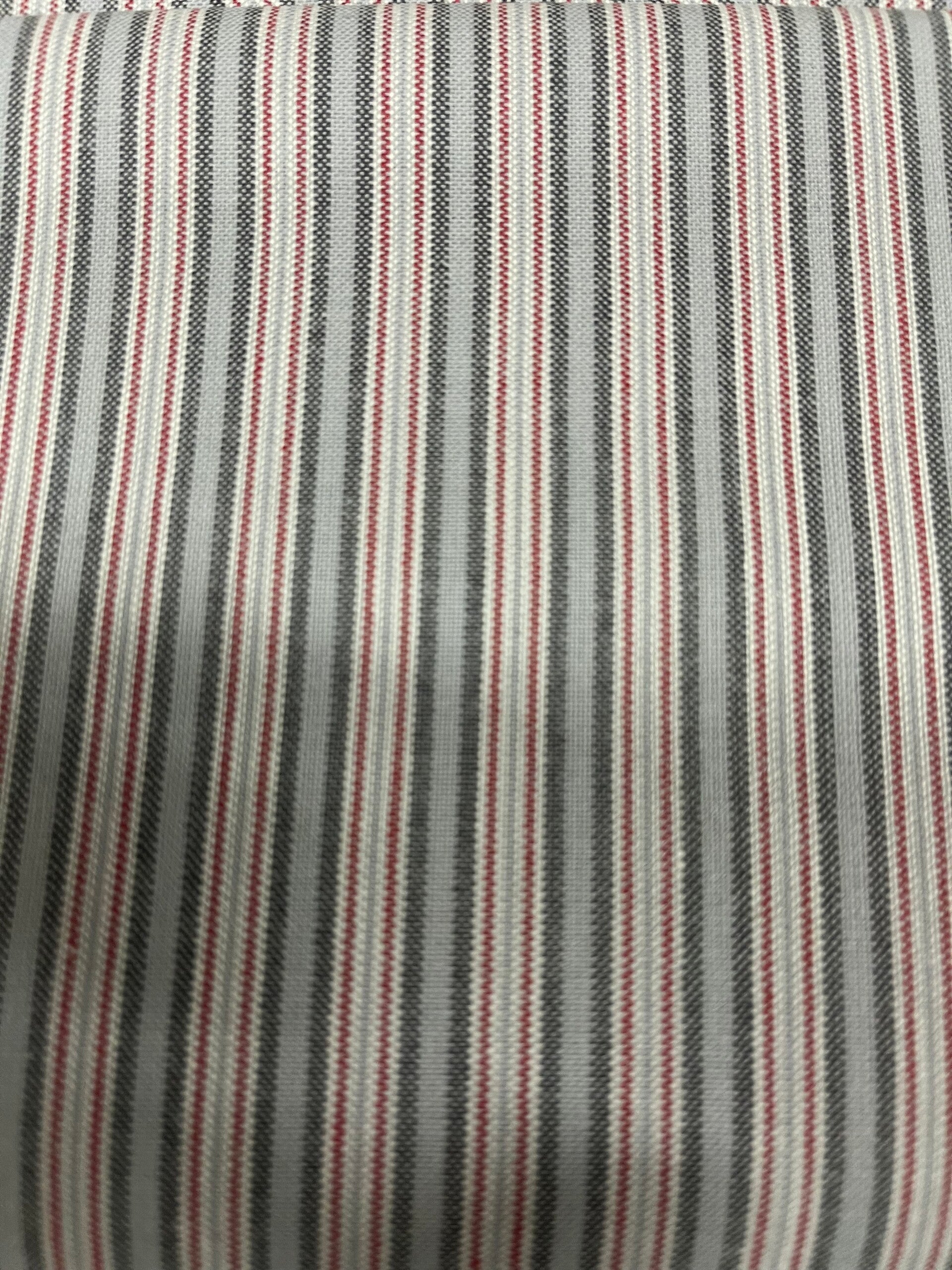 folklore stoffen donker en lichtgrijs en rood 452