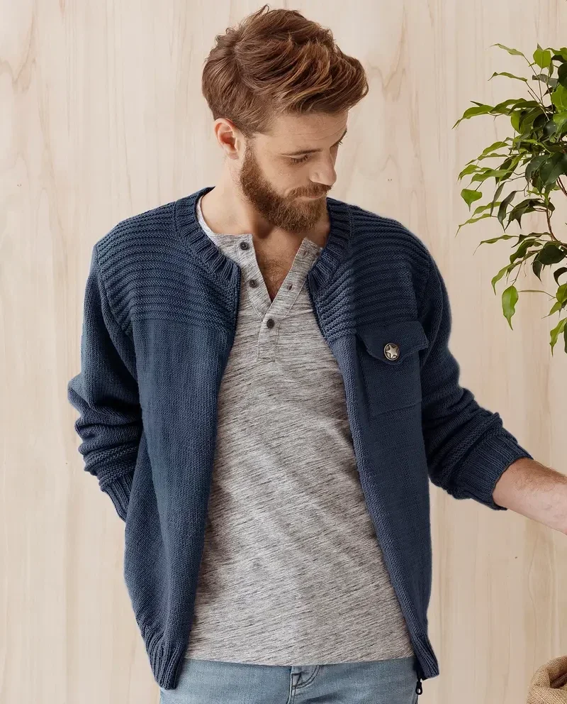 Phildar vest voor Heren maat XXL kleur marine gratis breiboek