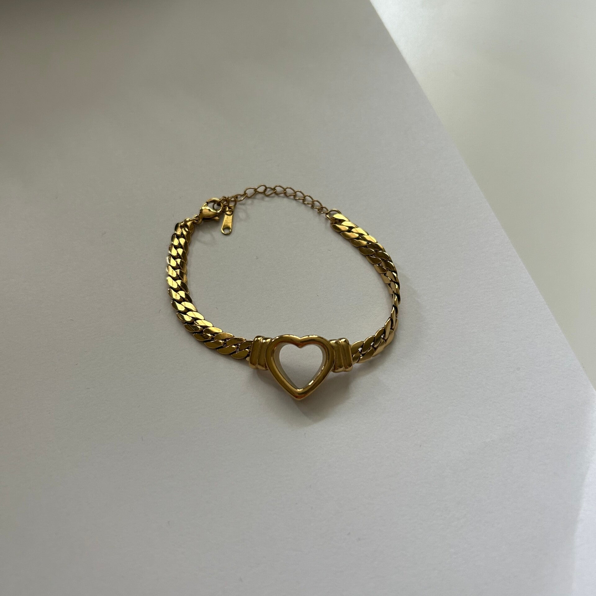 Strong love armband