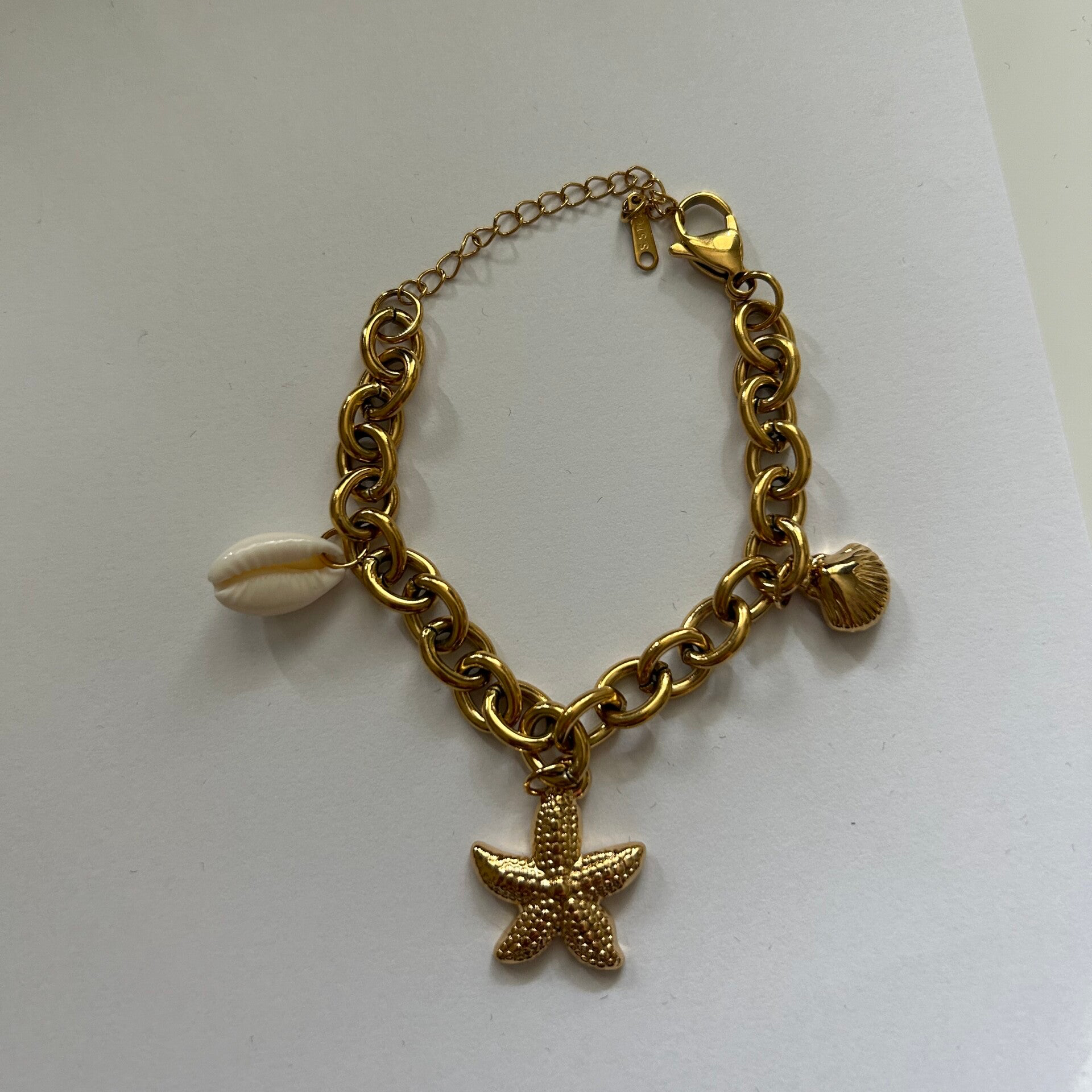 Chunky starfish armband