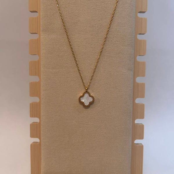 Four-leaf ketting