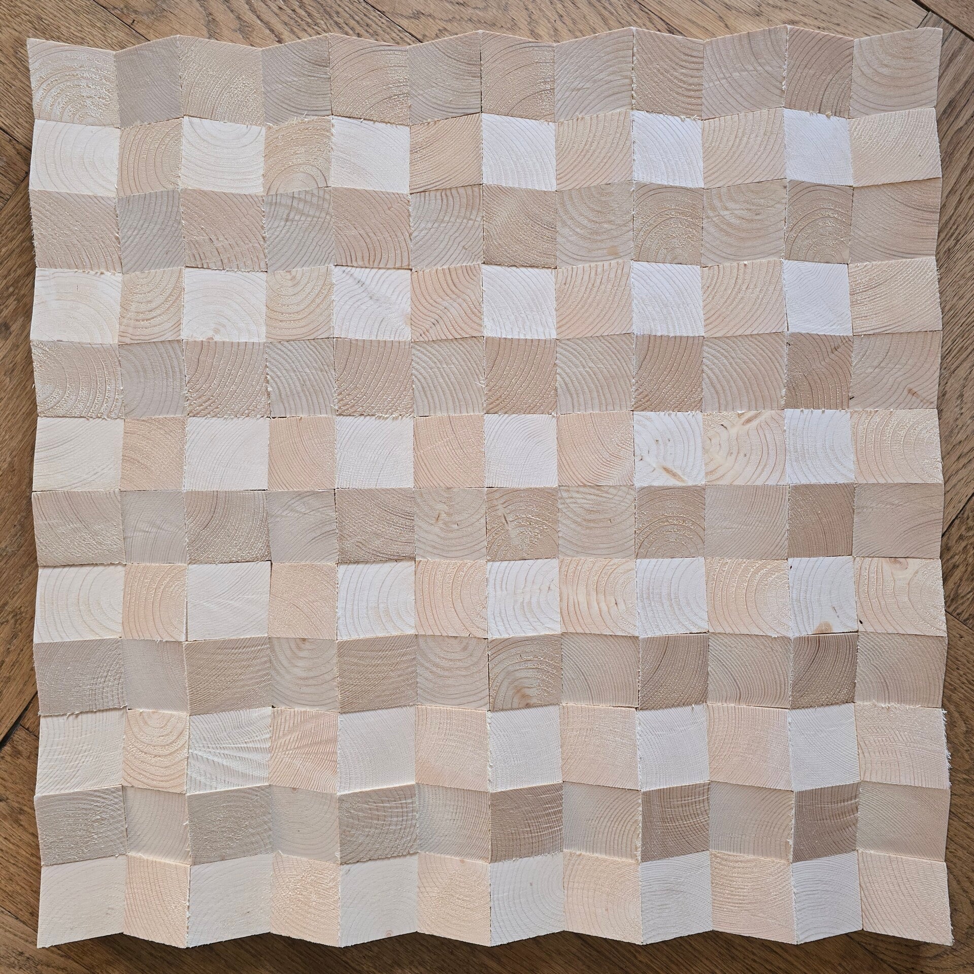 Wall Mosaic Diffuser — Art, Texture & Atmosphere