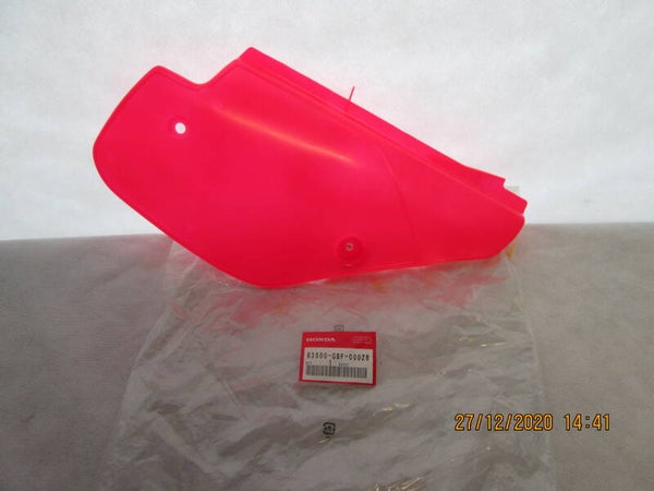 Zijdeksel L. CR80  83500-GBF-000ZB RED