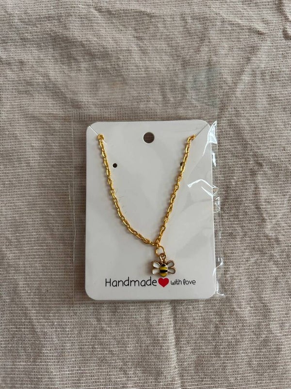 Ketting met een bijtje