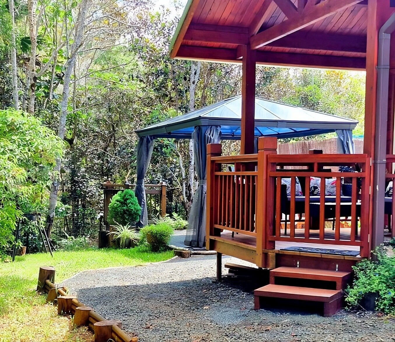 Chalet en bois éco-responsable dans une propriété de 9 hectares au Mont-Dore