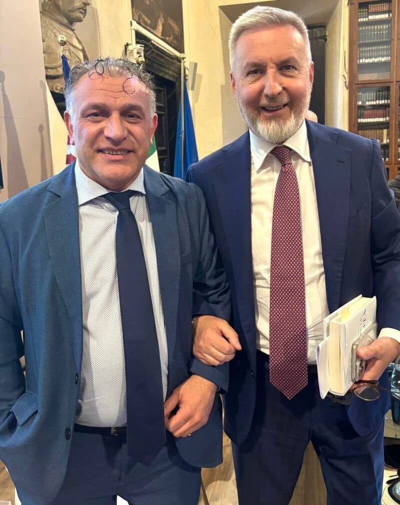 Calogero Coniglio CENTRO STUDI AMERICANI - Con Alfredo #MANTOVANO #SOTTOSEGRETARIO di #STATO alla PRESIDENZA del CONSIGLIO dei MINISTRI; Lorenzo #GUERINI Deputato e Presid. COPASIR Organo di controllo parlamentare sull'attività dei servizi di intelligence