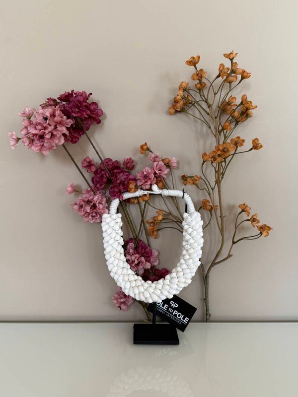 Small Shell Necklace wit