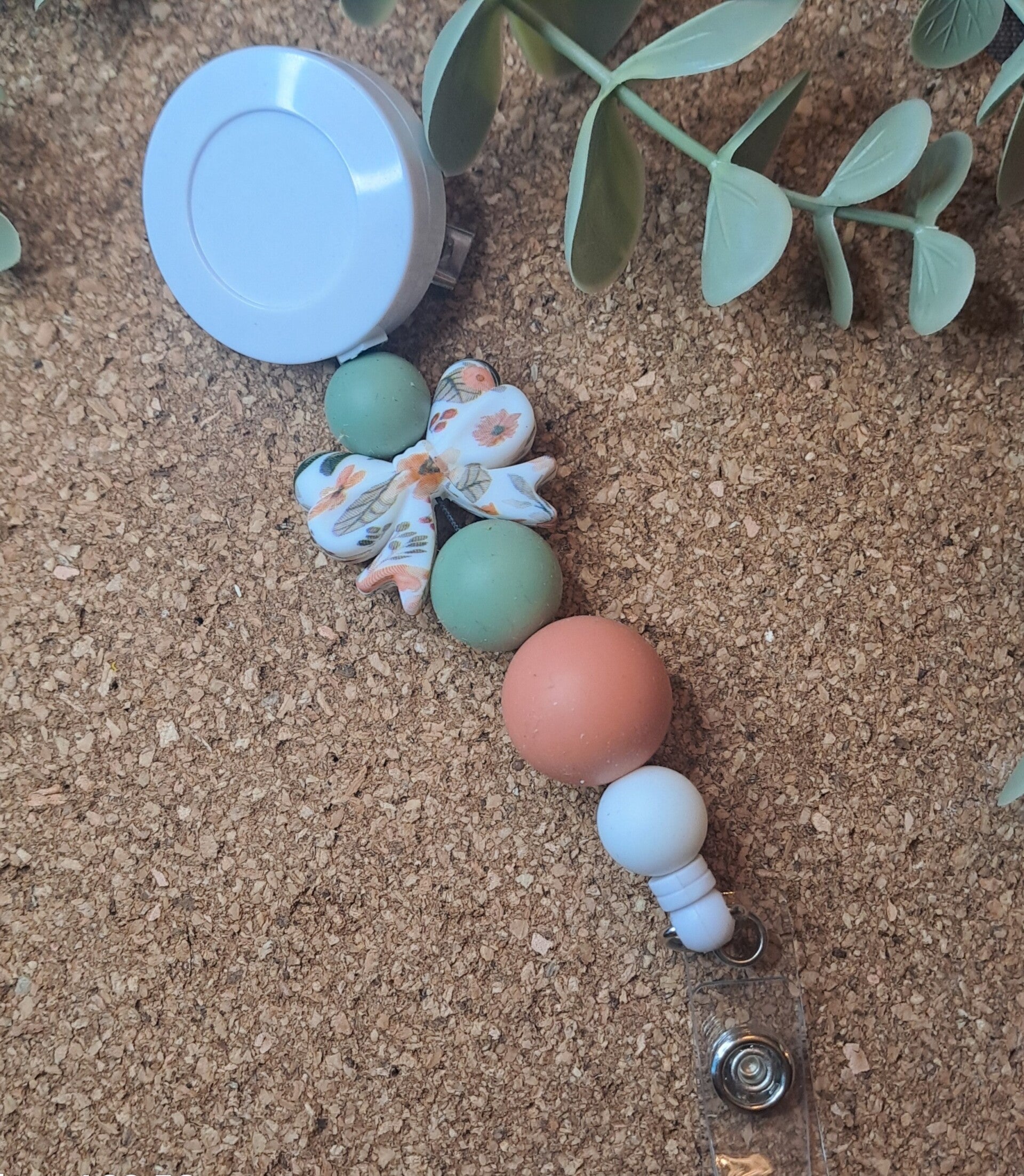 Badgehouder strik oranje-groen-wit