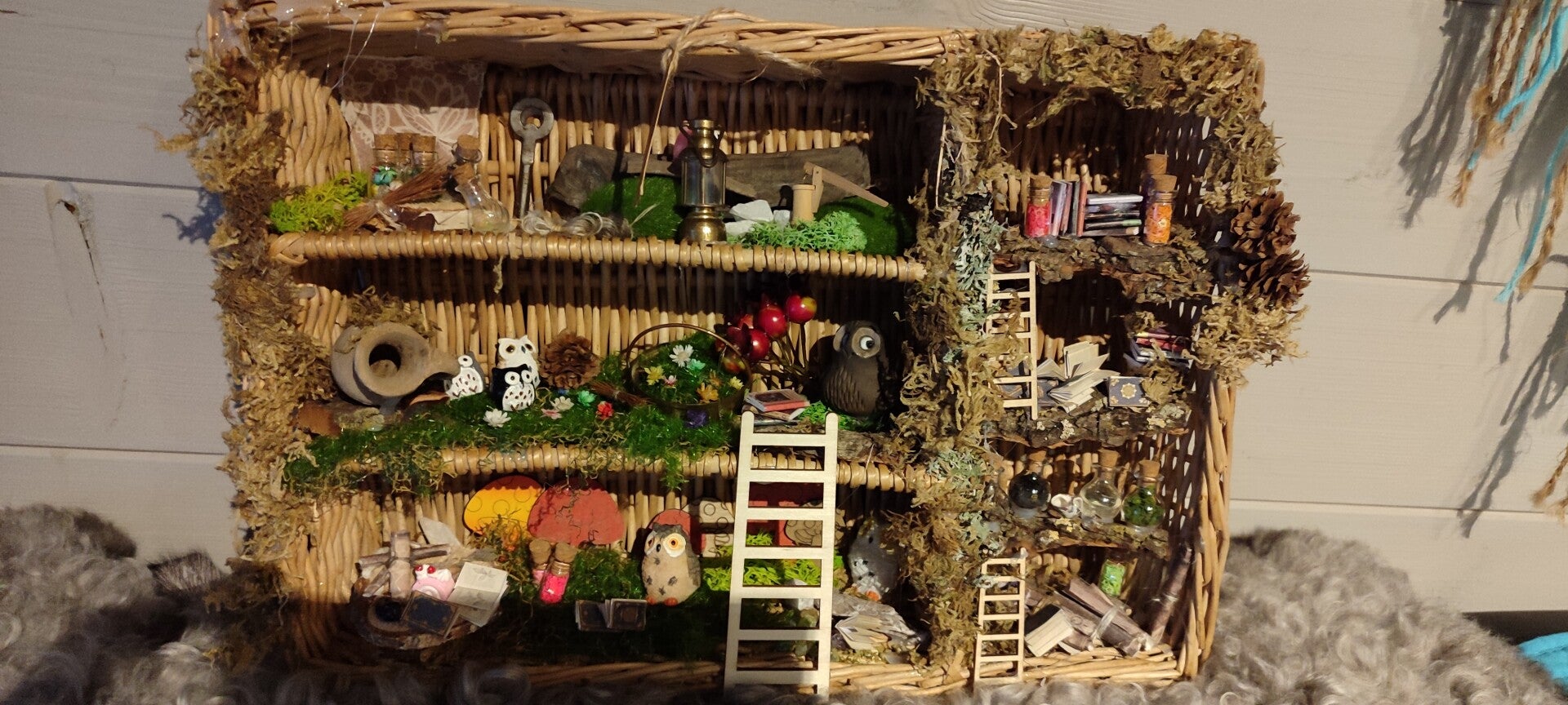 Een rieten boekenkast