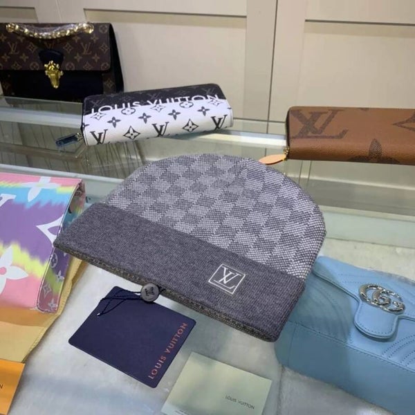 LOUIS VUITTON BEANIE