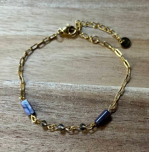 Goudkleurig armbandje