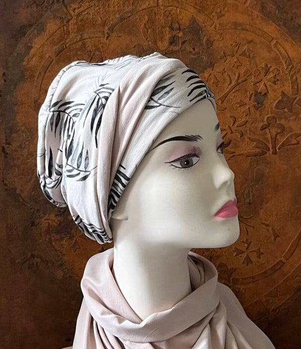 Chemomuts beige met takjes