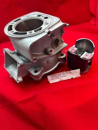 Husqvarna cilinder WR 300 met kolben