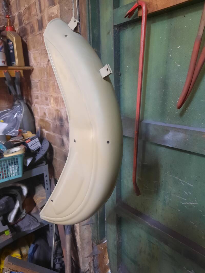 resprayed motobecane d52 front mudguard