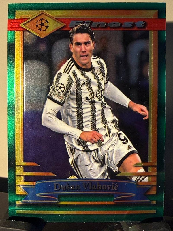 Topps Finest UCC 22/23 - Dusan Vlahovic