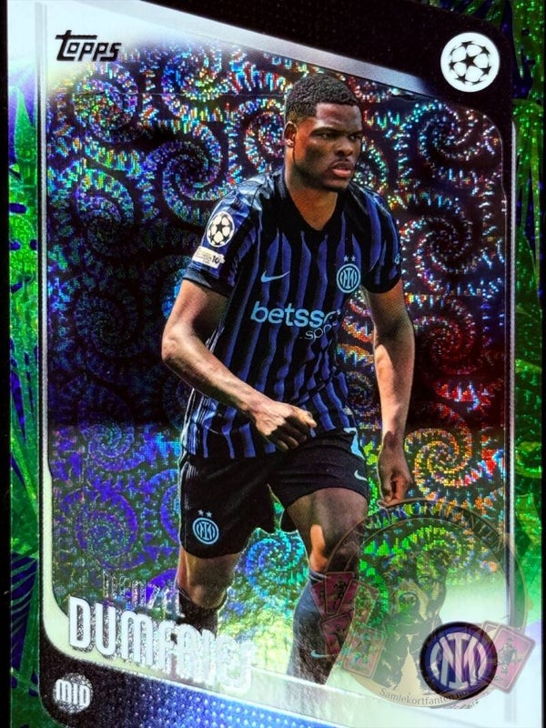 Topps UCC Carnaval 25/26 Denzel Dumfries Parallel