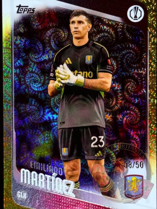 Topps UCC Carnival 25/26 Emiliano Martinez nummerert 08/50