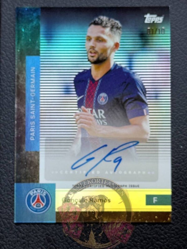Topps Paris Team Set 25/26 Gonzalo Ramos Auto 1/10