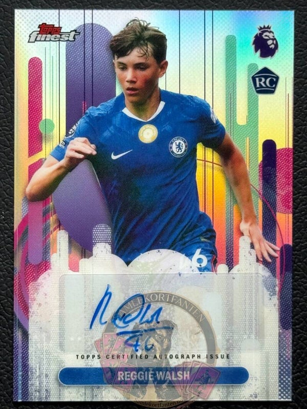 Topps Finest Premier League 25/26 Reggie Walsh RC auto