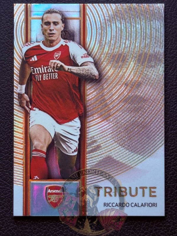 Futera Arsenal Platinum 25/26 Riccardo Calafiori nummerert 06/19