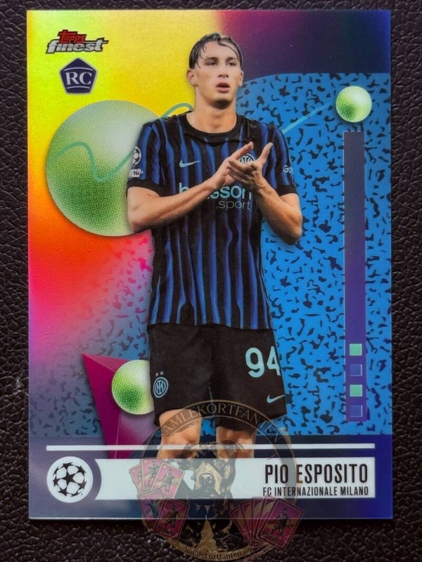 Topps Finest 25/26 Pio Esposito RC Parallel