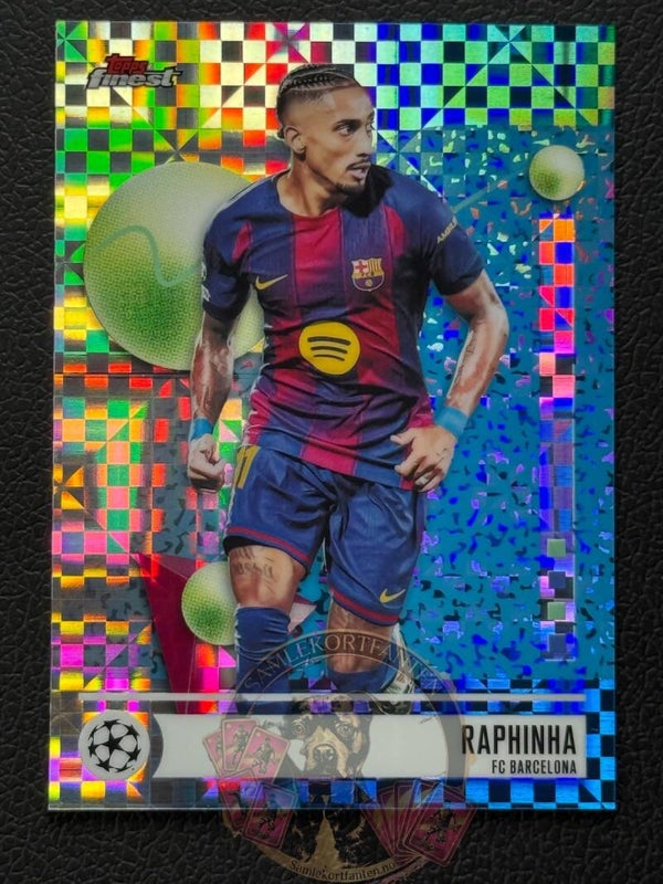 Topps Finest 25/26 Raphinha Parallel