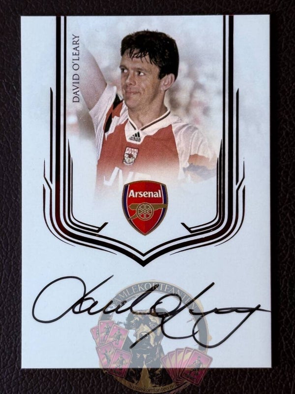 Futera Arsenal David O'Leary auto on card nummerert 02/04