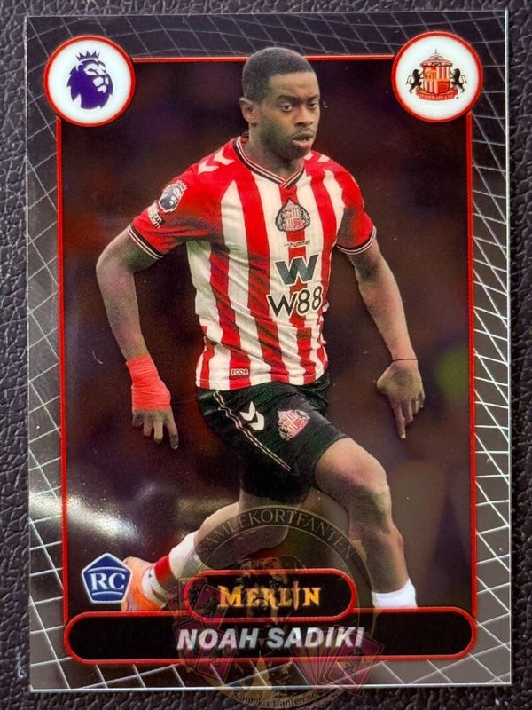 Topps Merlin 25/26 Noah Sadiki RC