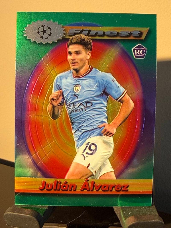 Topps Finest UCC 22/23 - Julian Alvarez - RC