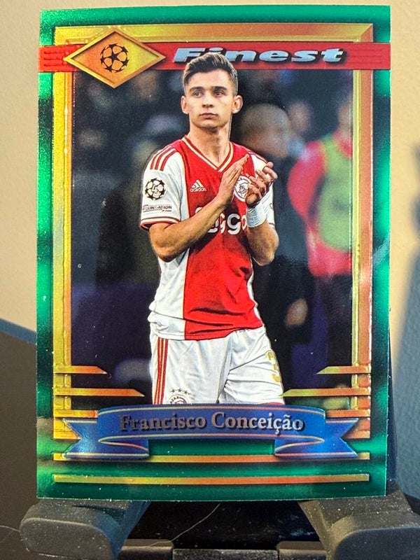 Topps Finest UCC 22/23 - Francisco Conceicao