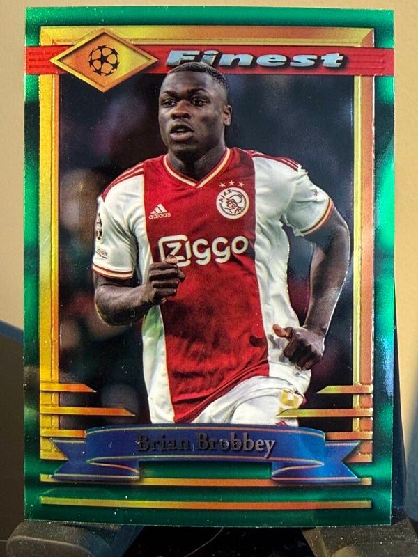 Topps Finest UCC 22/23 - Brian Brobbey