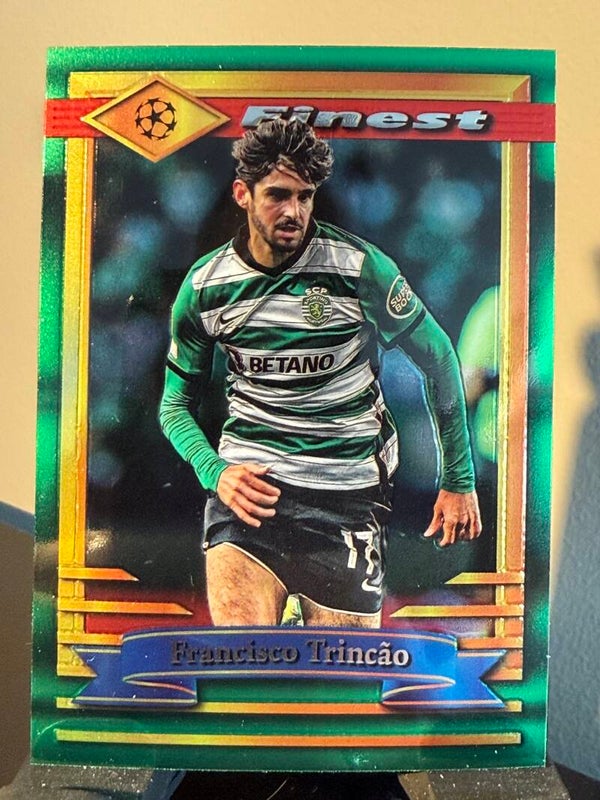 Topps Finest UCC 22/23 - Francisco Trincao